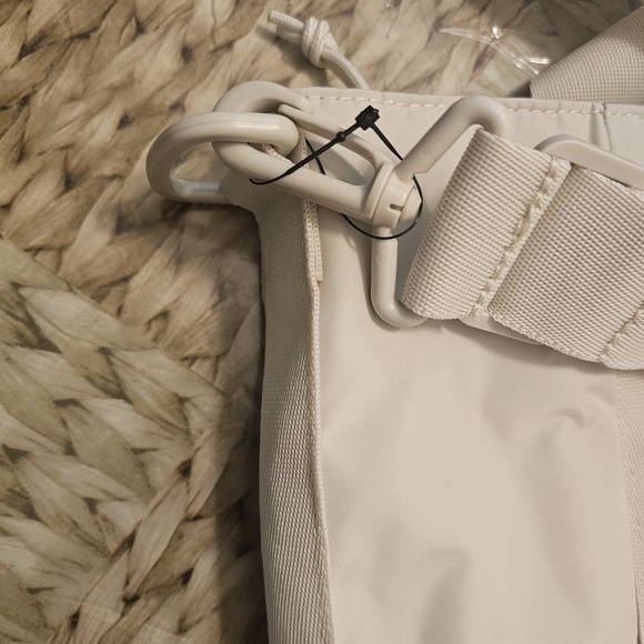 Adidas Cream Tote Bag - Picture 10 of 10